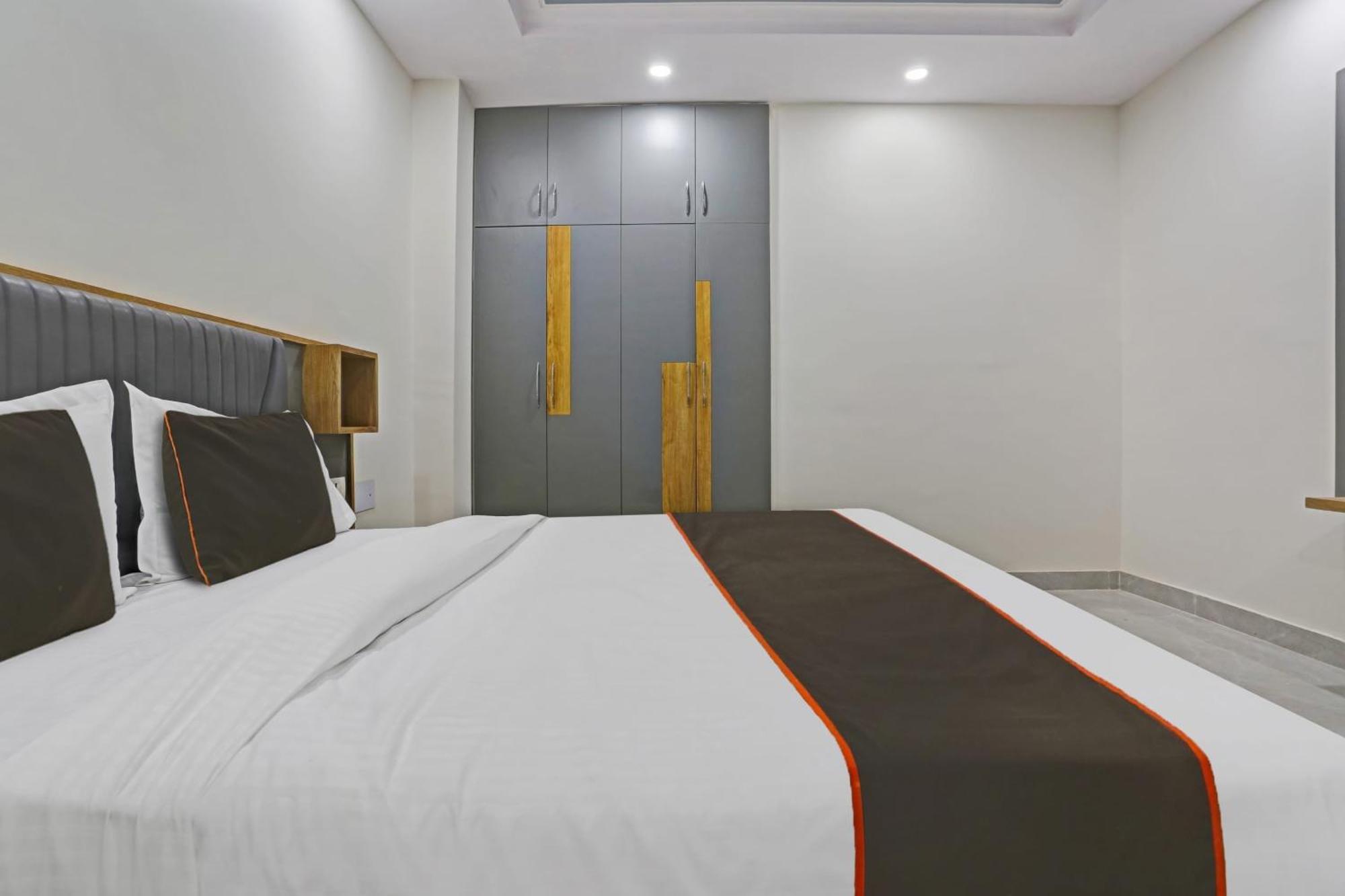 Townhouse Vip Grand Hotel Delhi  Exterior foto